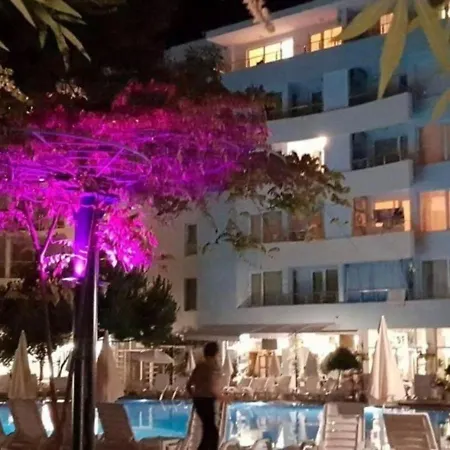 Apartman Sunny Beach 1-Bed Apartment *