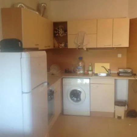 Sunny Beach 1-Bed Apartment شقة